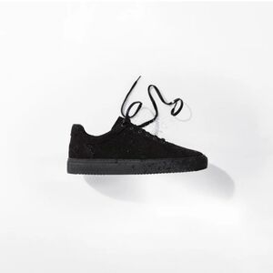North89 - No.1 Carbon Sneaker